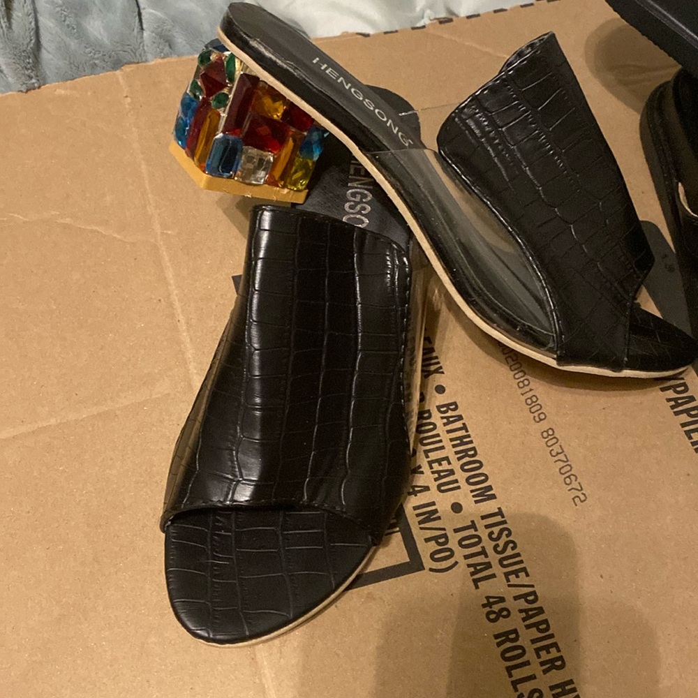 Only wore a few times.